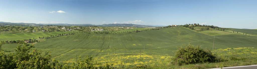 10PanoramicaCretesenesi-StradadiLeoninavistadaSP438Lauretana-AscianoSI.jpg