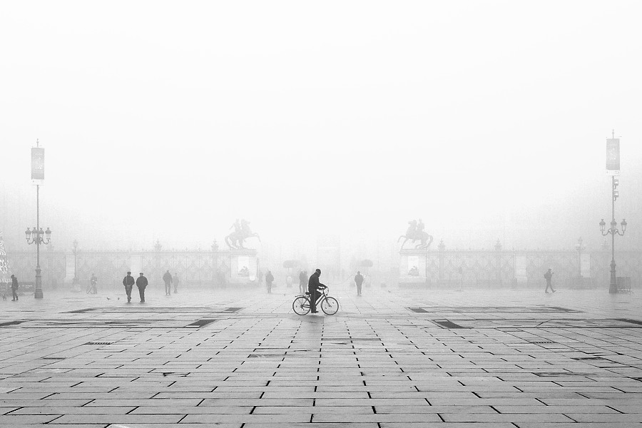 nebbia_pzzacastello.jpg