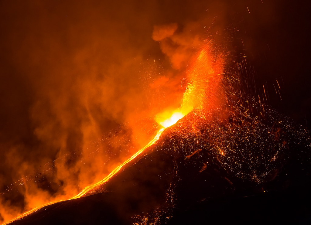 Etna-5-1200px.jpg